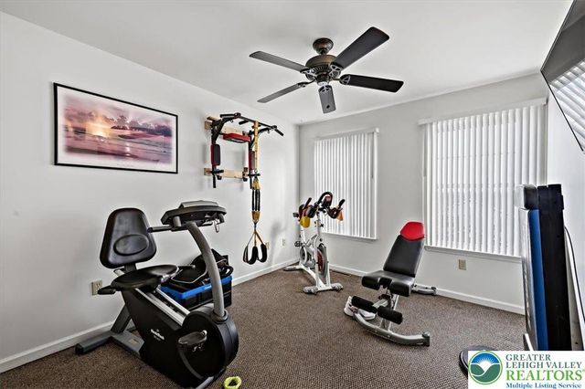 2555 Chestnut Lane, Forks Twp, PA 18040