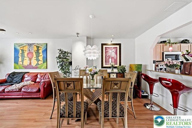 2555 Chestnut Lane, Forks Twp, PA 18040