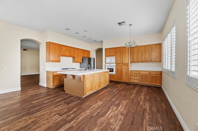 42748 Mountain Shadow, Murrieta, CA 92562