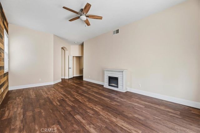 42748 Mountain Shadow, Murrieta, CA 92562