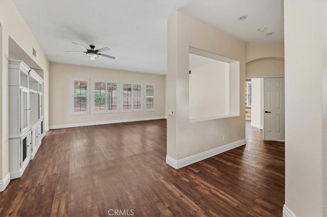 42748 Mountain Shadow, Murrieta, CA 92562