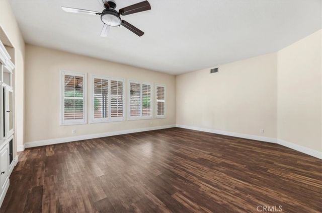42748 Mountain Shadow, Murrieta, CA 92562