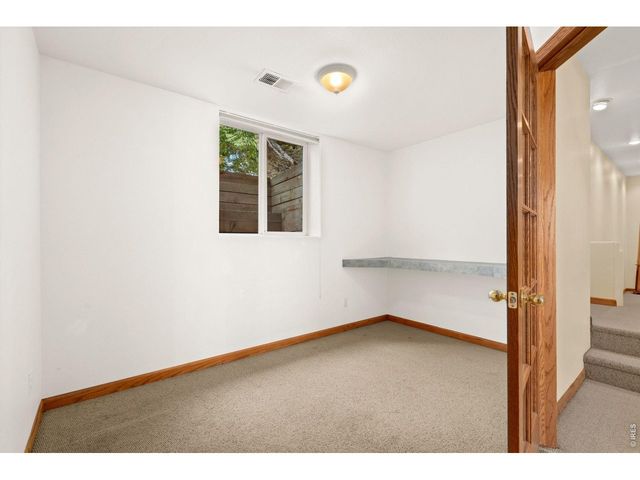 346 High Pointe Dr, Fort Collins, CO 80525