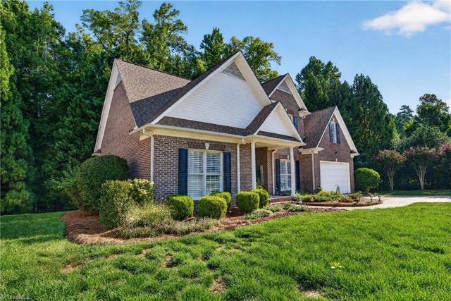 3706 Regents Park Lane, Greensboro, NC 27455