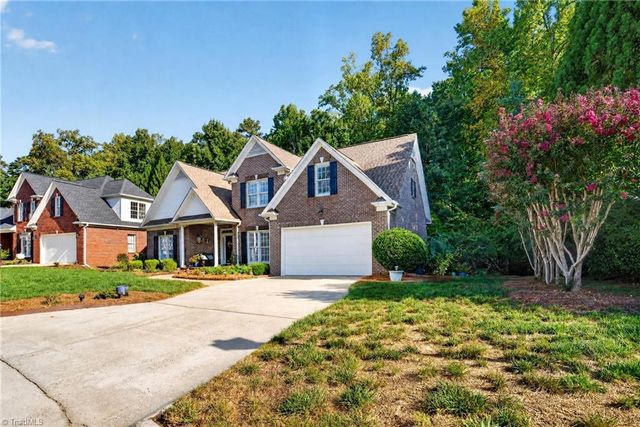 3706 Regents Park Lane, Greensboro, NC 27455