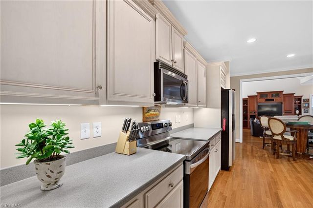 3706 Regents Park Lane, Greensboro, NC 27455