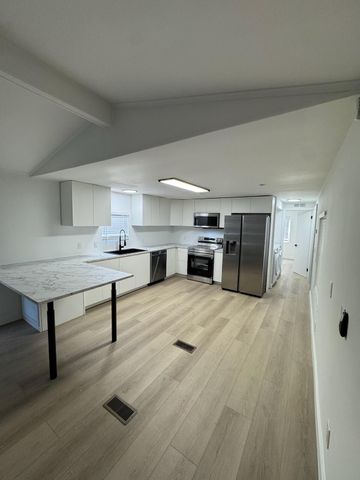 2410 SW 50th Street, Dania Beach, FL 33312