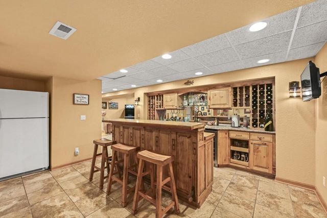 W339S4798 Meadow LANE, Dousman, WI 53118