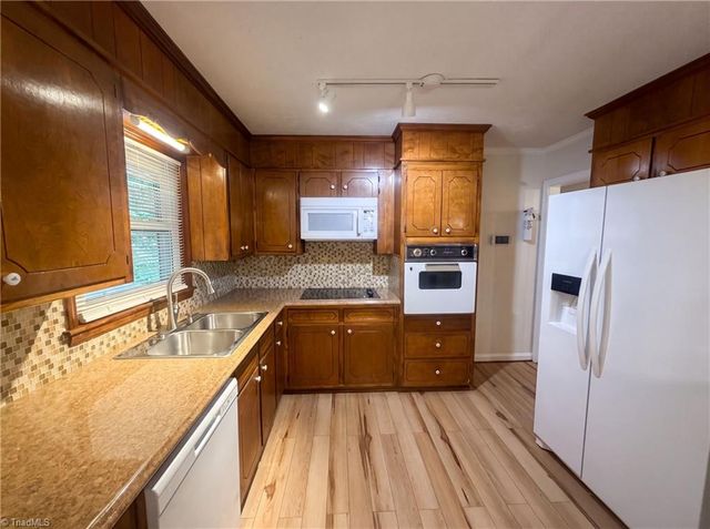 608 Morehead Street, Reidsville, NC 27320