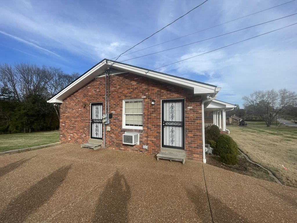 1250 Dalemere Dr B, Nashville, TN 37207