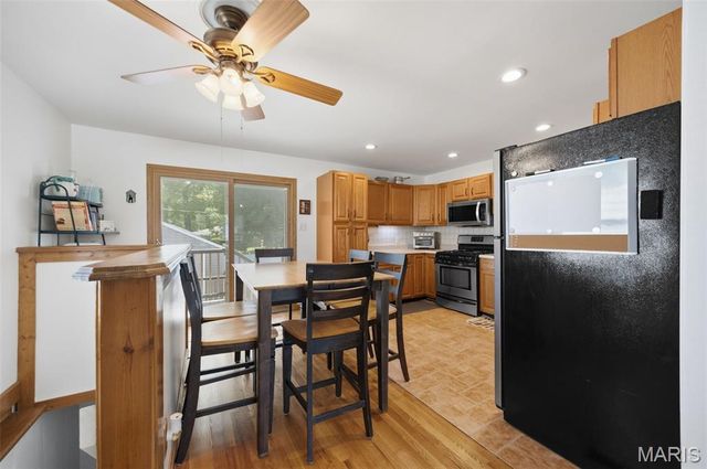 3218 Saint Joachim Lane, St Ann, MO 63074