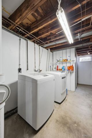 3218 Saint Joachim Lane, St Ann, MO 63074
