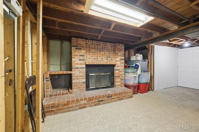 3218 Saint Joachim Lane, St Ann, MO 63074