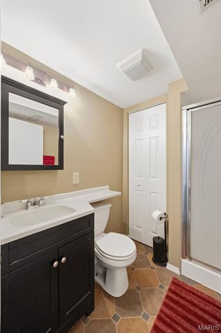 3218 Saint Joachim Lane, St Ann, MO 63074