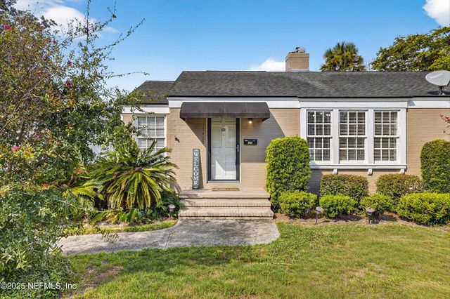 1425 PINETREE Road, Jacksonville, FL 32207