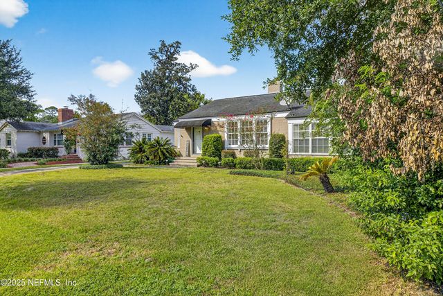 1425 PINETREE Road, Jacksonville, FL 32207