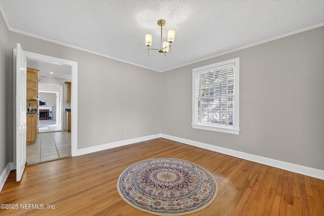 1425 PINETREE Road, Jacksonville, FL 32207