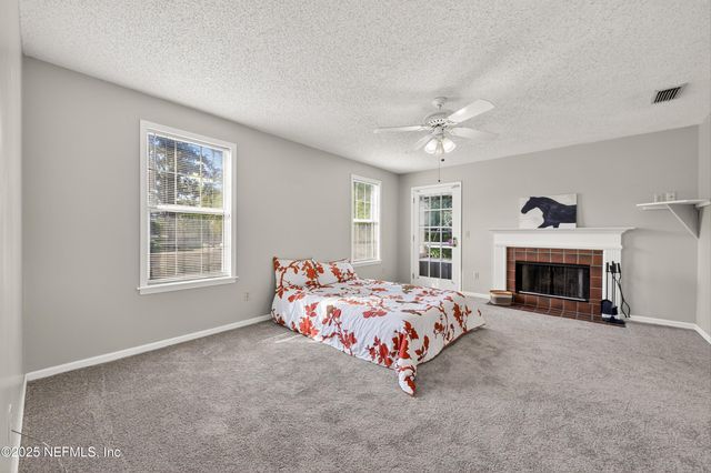 1425 PINETREE Road, Jacksonville, FL 32207