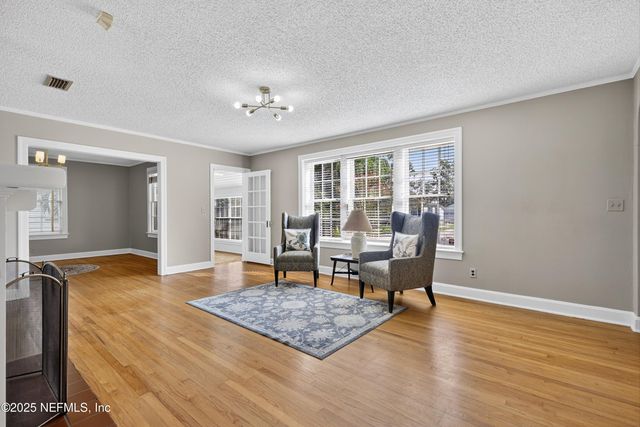 1425 PINETREE Road, Jacksonville, FL 32207