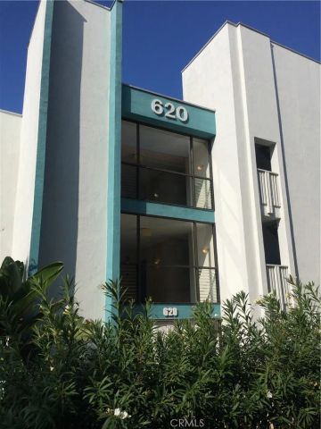 620 The Village 111, Redondo Beach, CA 90277