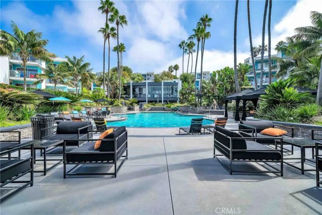 620 The Village 111, Redondo Beach, CA 90277