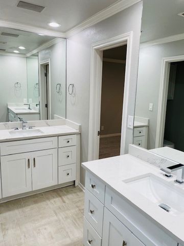 4508 Glenwick Lane, Dallas, TX 75205