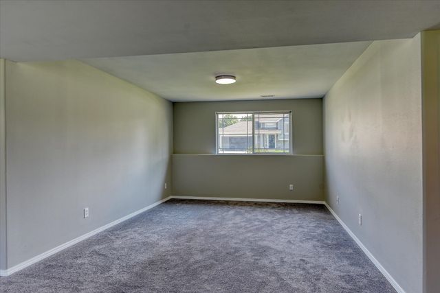 1917 N Arc Rd, Spokane Valley, WA 99016