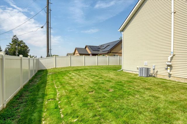 1917 N Arc Rd, Spokane Valley, WA 99016