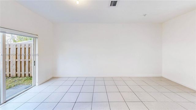 1867 SE 26th Ter, Homestead, FL 33035