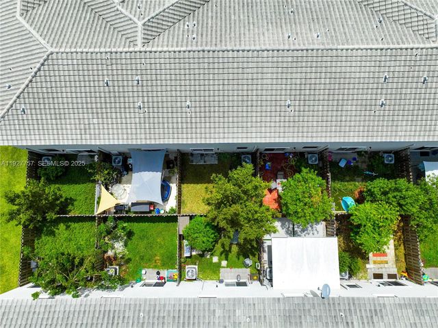 1867 SE 26th Ter, Homestead, FL 33035