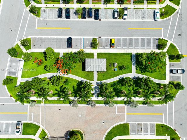 1867 SE 26th Ter, Homestead, FL 33035