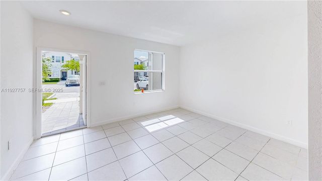 1867 SE 26th Ter, Homestead, FL 33035