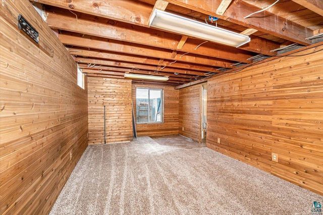 403 N 12th St, Superior, WI 54880