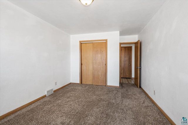 403 N 12th St, Superior, WI 54880