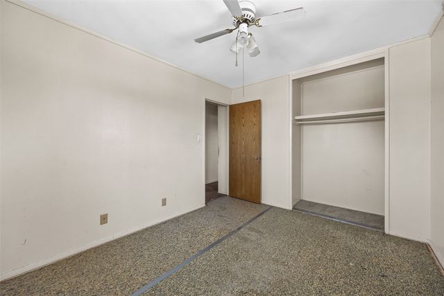 4432 Regal Avenue NE, Cedar Rapids, IA 52402