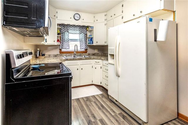 12 Cleveland Street, Black River Falls, WI 54615