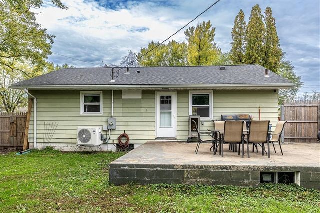 12 Cleveland Street, Black River Falls, WI 54615