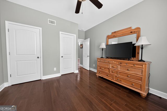 320 Yellowwood Drive, Sharpsburg, GA 30277