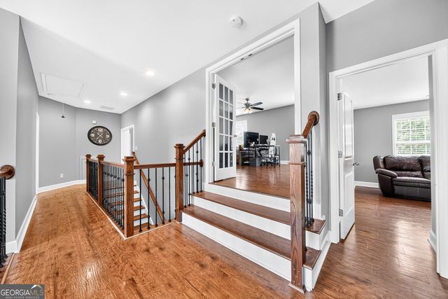 320 Yellowwood Drive, Sharpsburg, GA 30277