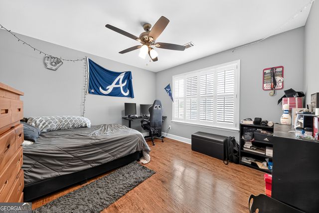 320 Yellowwood Drive, Sharpsburg, GA 30277
