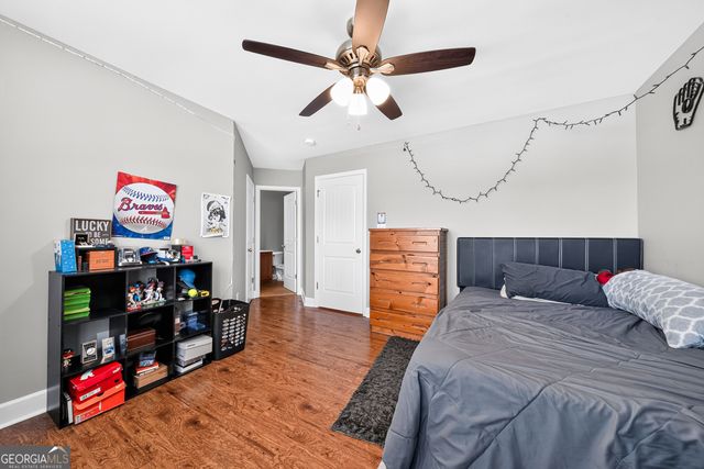 320 Yellowwood Drive, Sharpsburg, GA 30277