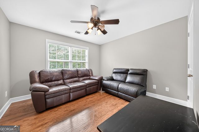 320 Yellowwood Drive, Sharpsburg, GA 30277