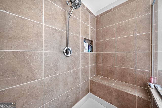 320 Yellowwood Drive, Sharpsburg, GA 30277