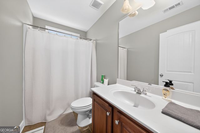 320 Yellowwood Drive, Sharpsburg, GA 30277