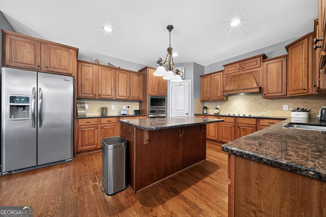320 Yellowwood Drive, Sharpsburg, GA 30277