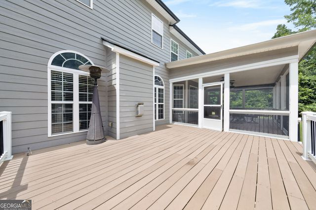 320 Yellowwood Drive, Sharpsburg, GA 30277