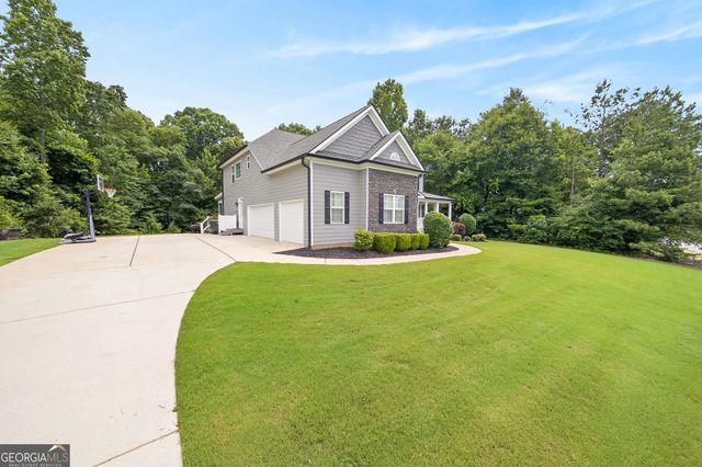 320 Yellowwood Drive, Sharpsburg, GA 30277