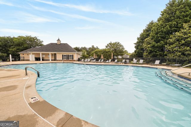 320 Yellowwood Drive, Sharpsburg, GA 30277