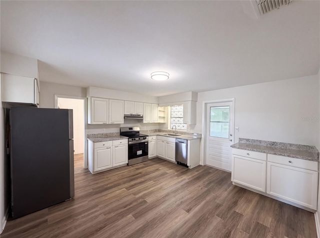 1804 AVENUE Q SW, Winter Haven, FL 33880