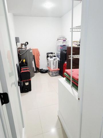 5707 White Hickory Circle, Tamarac, FL 33319